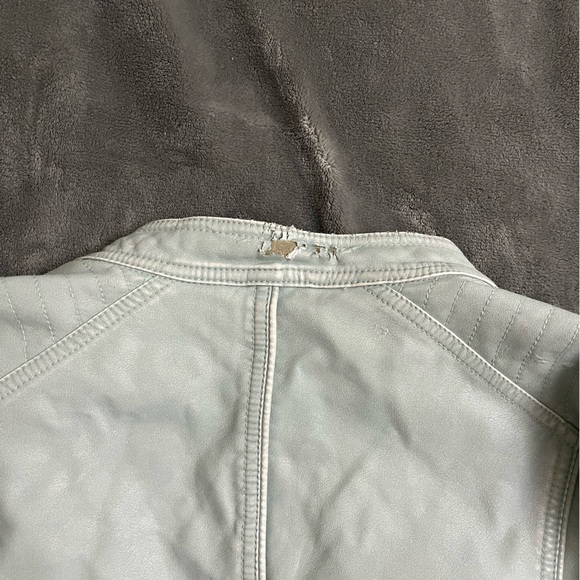 Baby blue faux leather jacket - Expresso (Dutch brand) - Picture 4 of 5